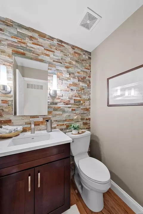 Bath - 2165 Spring Wagon Ln, O'fallon, MO 63368 photo 1 of 6