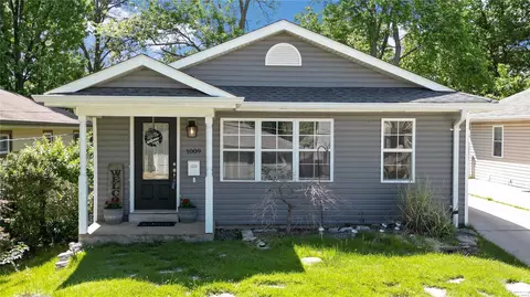 1009 Lindemann Rd, Saint Louis, MO 63131