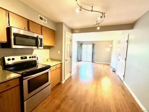 Other - 701 Ridgeside Dr #E, Ballwin, MO 63021 photo 1 of 5