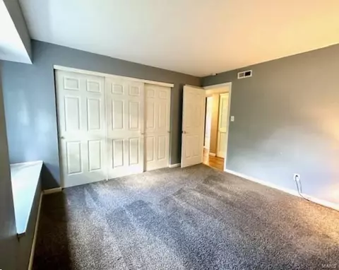 Other - 701 Ridgeside Dr #E, Ballwin, MO 63021 photo 2 of 5