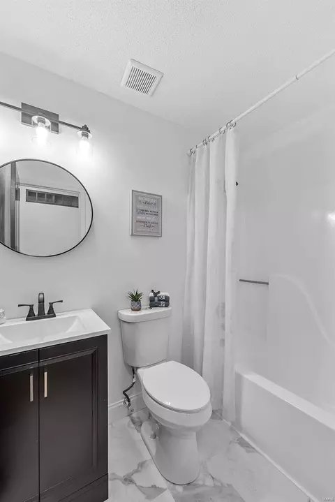Bath - 1 Pintail Ct, O'fallon, MO 63368 photo 1 of 2