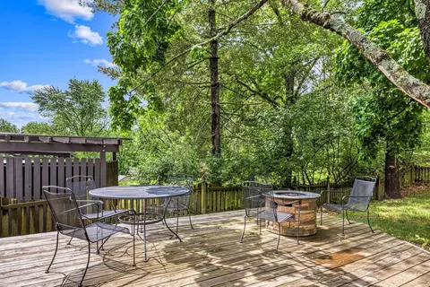 275 Village Meadow Dr, Ballwin, MO 63021 photo 29