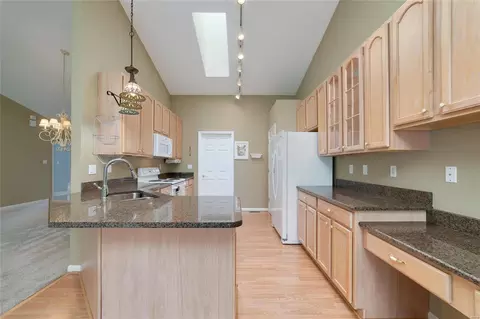 Kitchen - 755 River Glen Dr, O'fallon, MO 63368 photo 1 of 5
