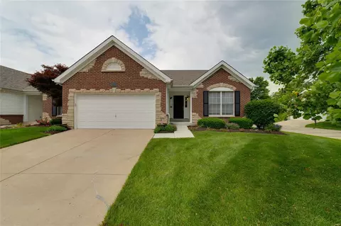 755 River Glen Dr, O'fallon, MO 63368