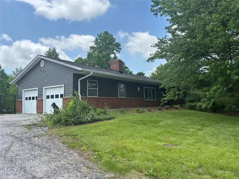 1665 Duvall Ct, O'fallon, MO 63368