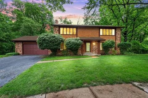288 Brayhill Ct, Chesterfield, MO 63017