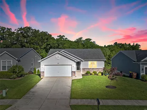 331 Huntleigh Pkwy, Wentzville, MO 63385