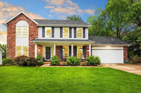 2332 Plum Grove Dr, O'fallon, MO 63368