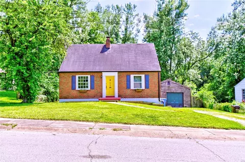 610 Wesley Ave, Saint Louis, MO 63135