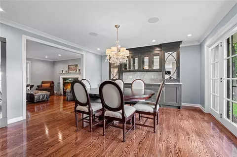 Dining - 40 Frontenac Estates Dr, Frontenac, MO 63131 photo 1 of 3