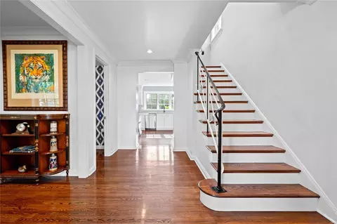 Entry Way - 40 Frontenac Estates Dr, Frontenac, MO 63131 photo 1 of 6