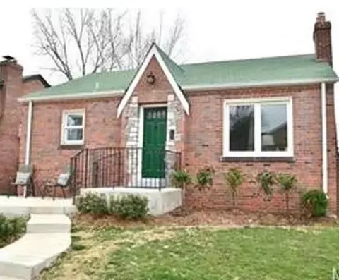 6726 Dolan Pl, Saint Louis, MO 63139