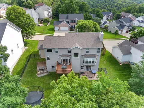View/Area - 1344 Kiefer Bluffs Dr, Ballwin, MO 63021 photo 2 of 2