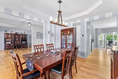 Dining - 1344 Kiefer Bluffs Dr, Ballwin, MO 63021 photo 3 of 3