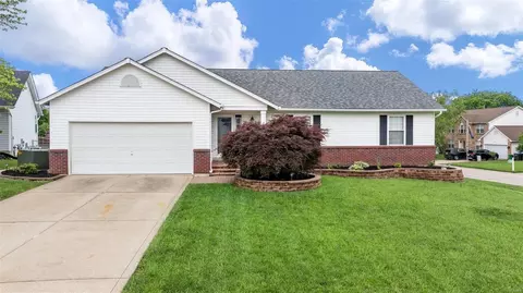 2 Oxview Ct, O'fallon, MO 63368
