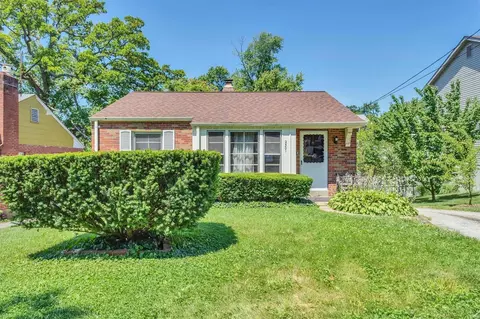 2501 Cecelia Ave, Saint Louis, MO 63144