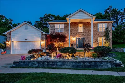 13360 East Ln, Saint Louis, MO 63128
