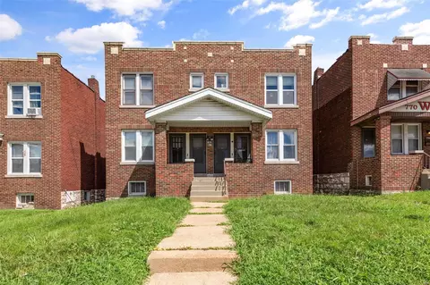2736 Hampton Ave, Saint Louis, MO 63139