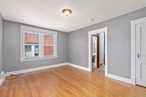 2736 Hampton Ave, Saint Louis, MO 63139 photo 8
