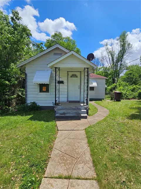 5510 Hamilton Ave, Saint Louis, MO 63136