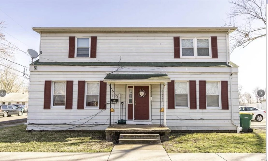 202 S Independence St  