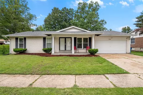 14430 Mondoubleau Ln, Florissant, MO 63034