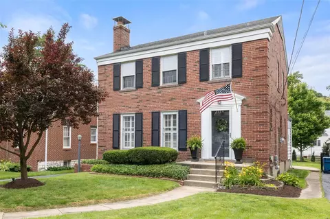 305 Park Ave, Glendale, MO 63122