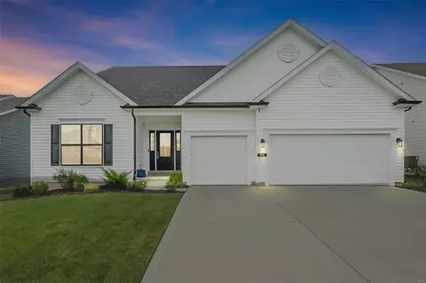 104 Bexley Dr, Lake Saint Louis, MO 63367