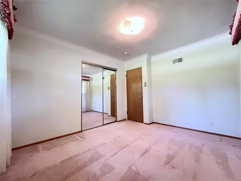 Bedroom - 1219 Wyncrest Dr, Ballwin, MO 63011 photo 6 of 10