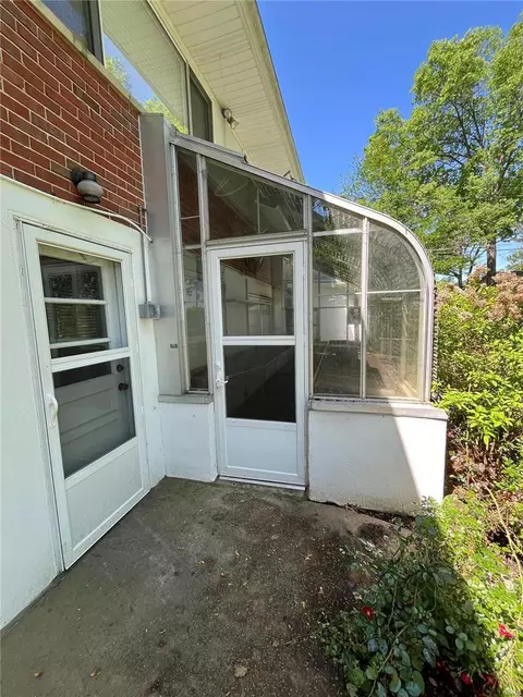 Exterior - 1219 Wyncrest Dr, Ballwin, MO 63011 photo 8 of 16