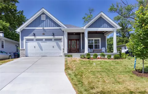 11809 Lillian Ave, Saint Louis, MO 63131