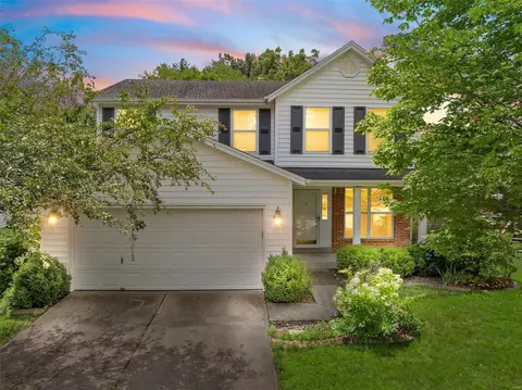 1304 Harvest Ridge Dr, Saint Charles, MO 63303