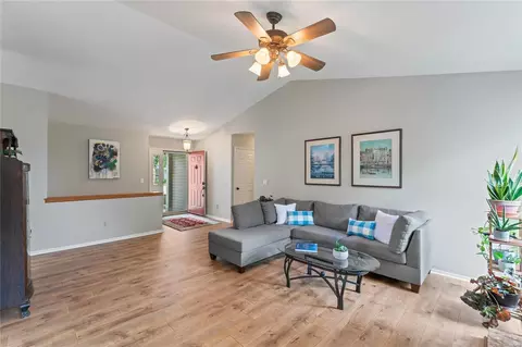 870 Top Notch Ln, Eureka, MO 63025 photo 7