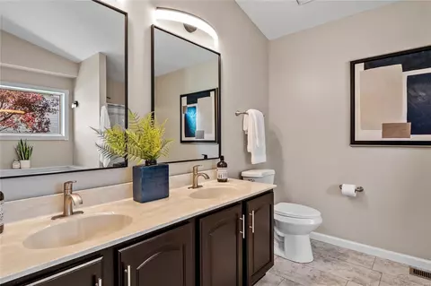 Bath - 8 Winding Trails Cir, O'fallon, MO 63366 photo 2 of 5