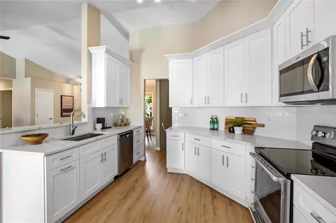 Kitchen - 8 Winding Trails Cir, O'fallon, MO 63366 photo 2 of 3