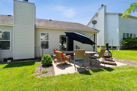 Exterior - 1009 Red Orchard Trl, O'fallon, MO 63368 photo 3 of 6