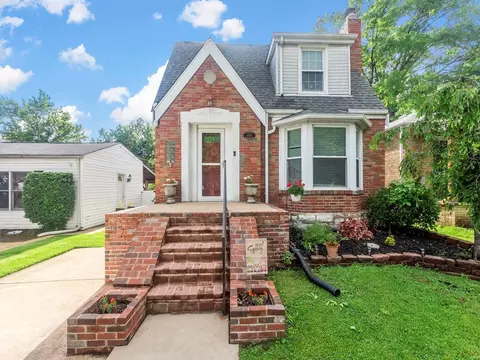 4583 Mccausland Ave, Saint Louis, MO 63109