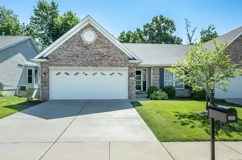 265 Crystal Ridge Dr, O'fallon, MO 63366