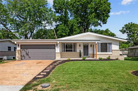 10508 Halls Ferry Rd, Saint Louis, MO 63136