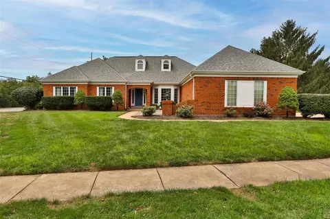 2331 Wellington Estates Dr, Chesterfield, MO 63017