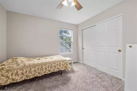 Bedroom - 3827 Park Place Estates Dr, Bridgeton, MO 63044 photo 6 of 8