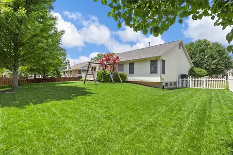6926 Brassel Dr, O'fallon, MO 63368 photo 38