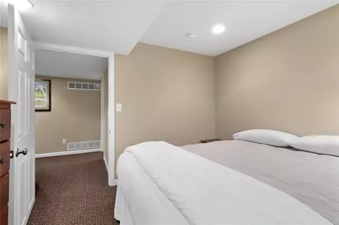 Bedroom - 16711 Babler View Dr, Wildwood, MO 63011 photo 11 of 11