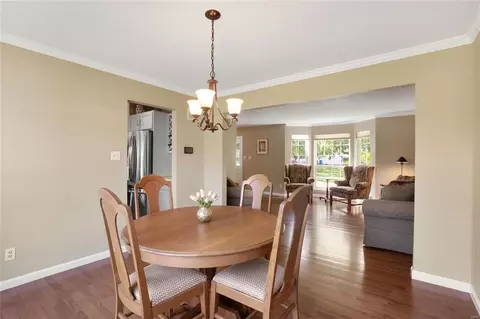 Dining - 16711 Babler View Dr, Wildwood, MO 63011 photo 3 of 3