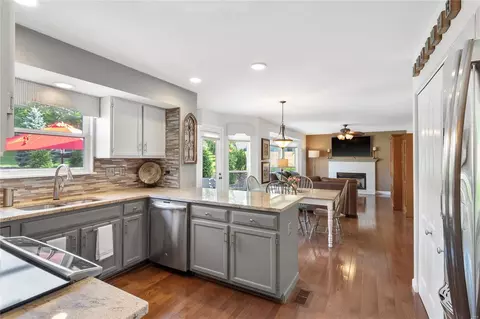 Kitchen - 16711 Babler View Dr, Wildwood, MO 63011 photo 1 of 3