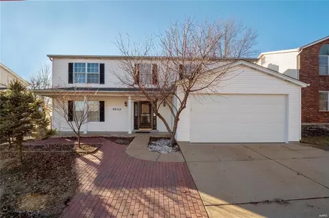 9632 Chamblin Dr, Affton, MO 63123