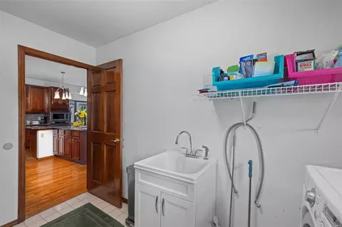 Other - 704 Carman Oaks Ct, Manchester, MO 63021 photo 7 of 8