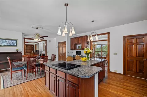Kitchen - 704 Carman Oaks Ct, Manchester, MO 63021 photo 3 of 7