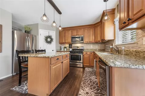 Kitchen - 262 Strathmoor Way, O'fallon, MO 63368 photo 1 of 3