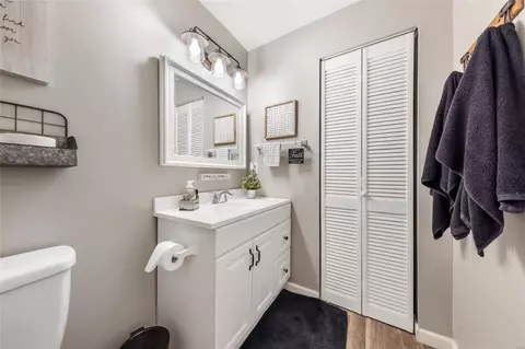 Bath - 262 Strathmoor Way, O'fallon, MO 63368 photo 7 of 7